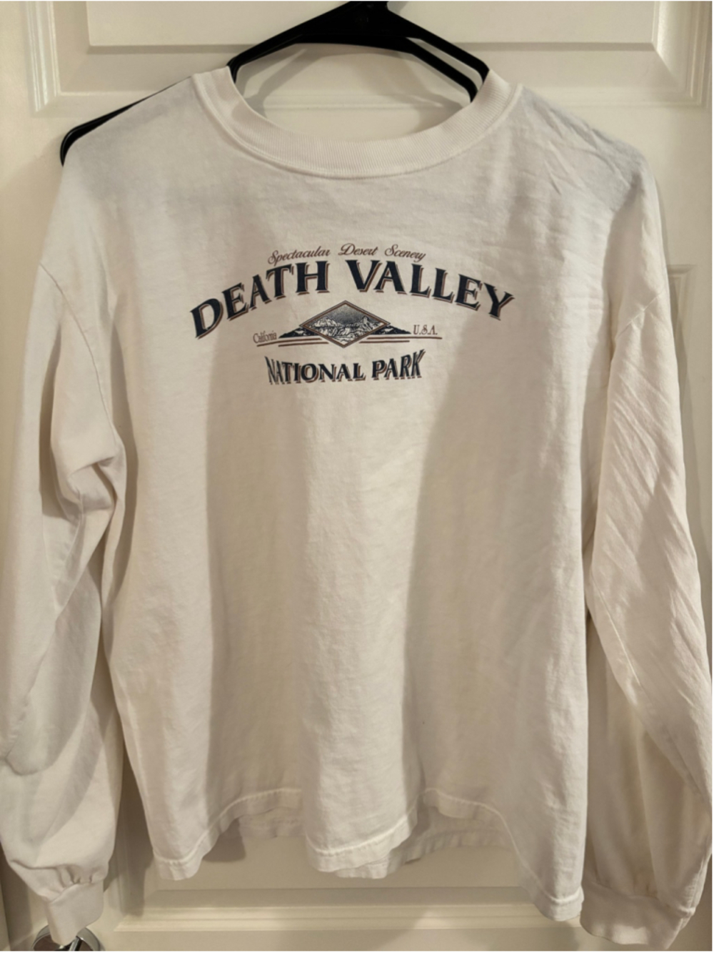 Women's Anvil Death Valley National Park Long Sleeve Tee White Size M